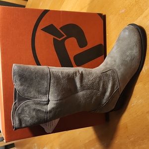 New PROPET Women's Gunsmoke Suede back zip Boots sz 7.5